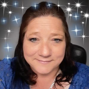 Meet your Posher, Anissa